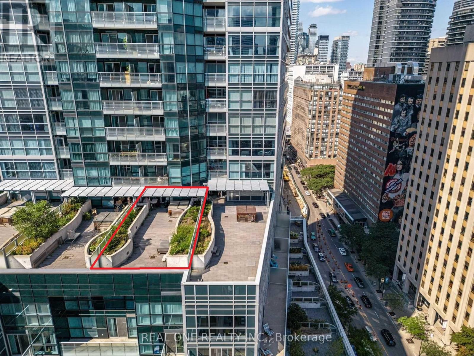 #1408 386 YONGE STREET - 2