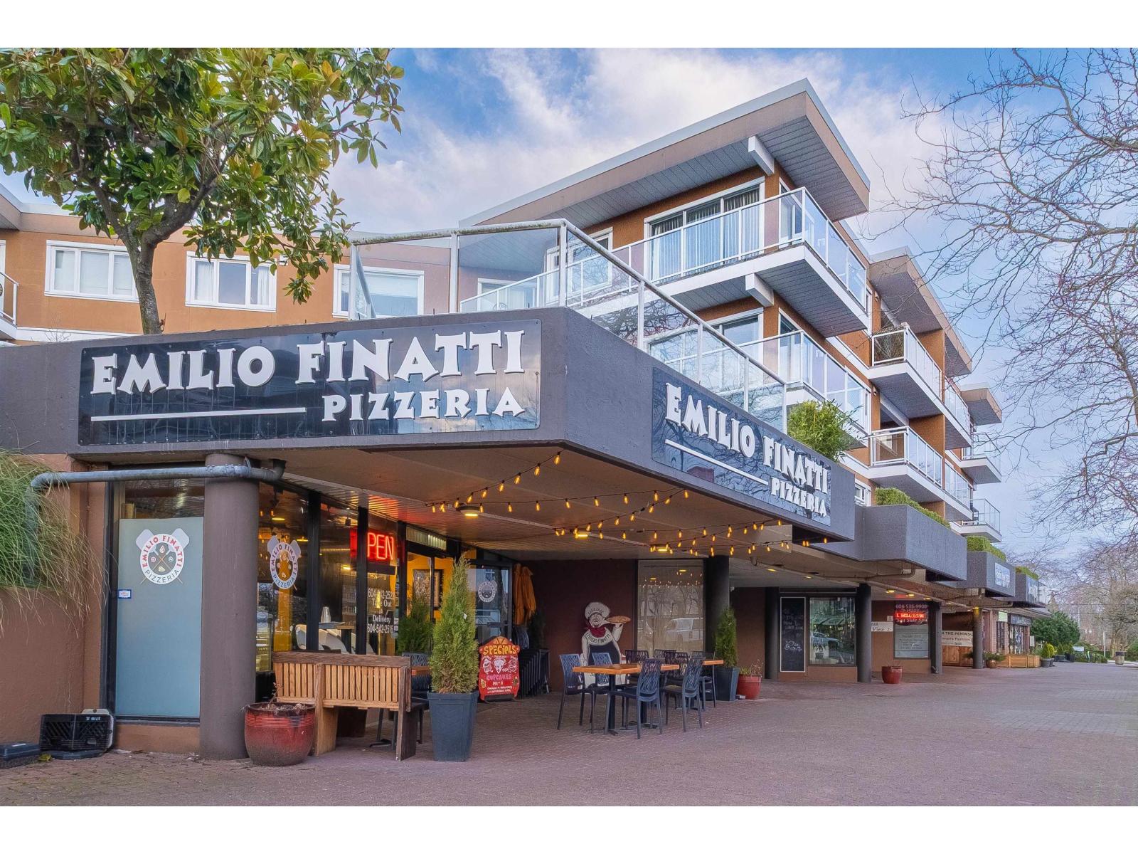 108 15233 PACIFIC AVENUE, White Rock