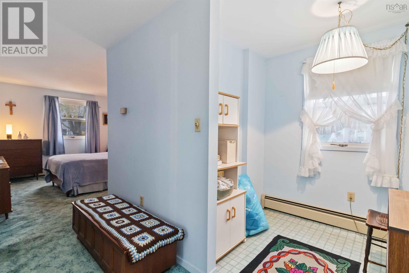 Property 27 of 47 of 2944 Connolly Street