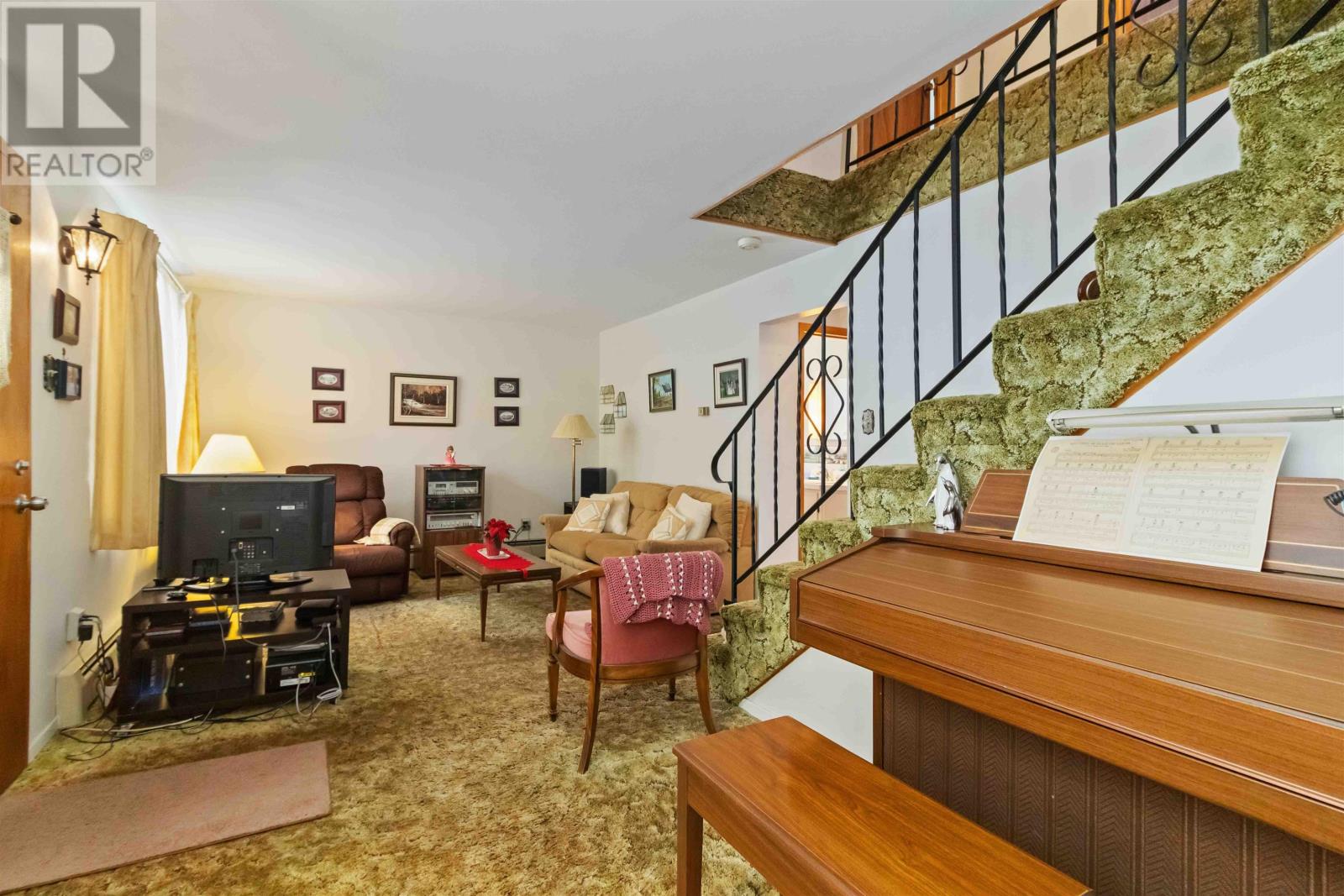 Property 7 of 47 of 2944 Connolly Street