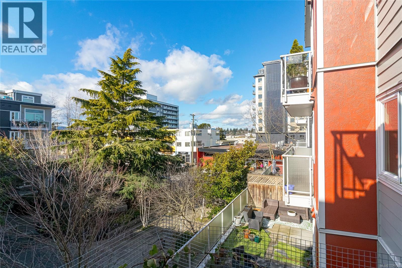 #312 1315 ESQUIMALT RD - 15