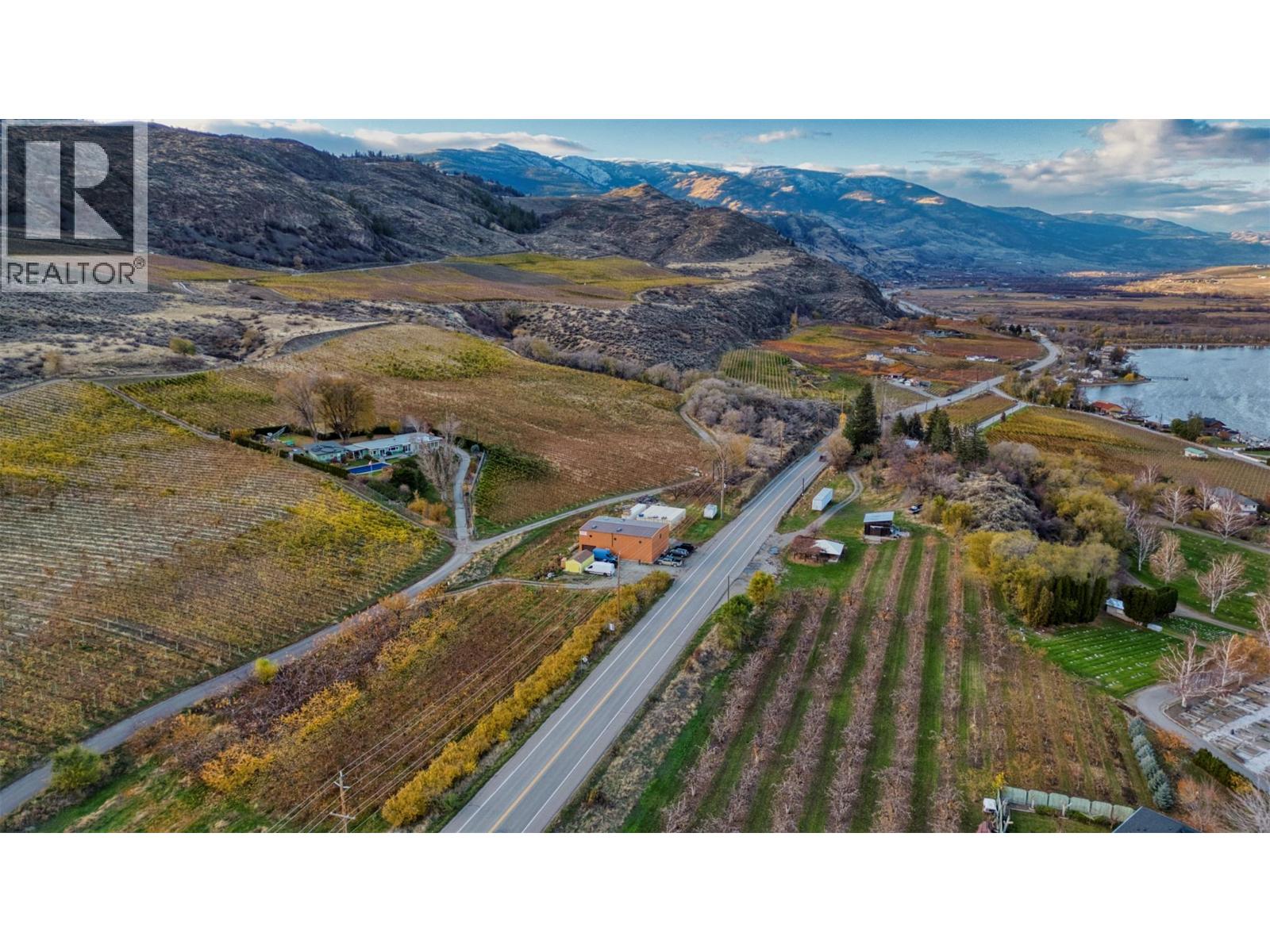  17633 103rd Street, Osoyoos