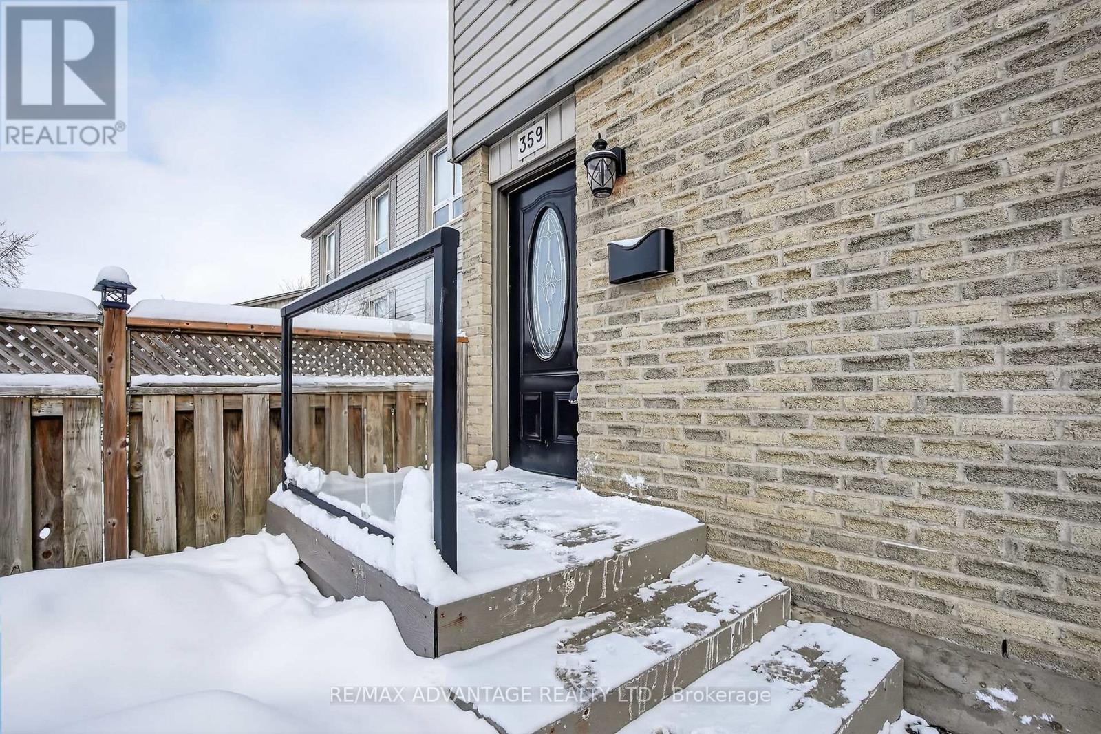 359 EVERGLADE CRESCENT - Photo 2 of 35, London North (North P), Ontario