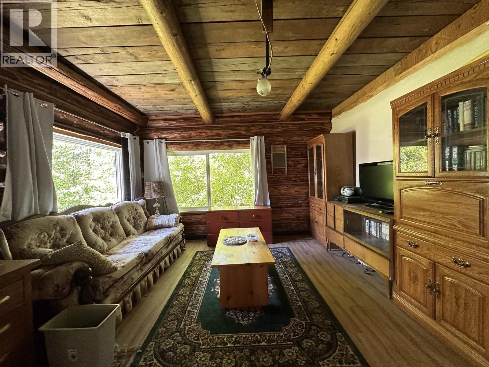 DL12032 MURPHY LAKE - 14