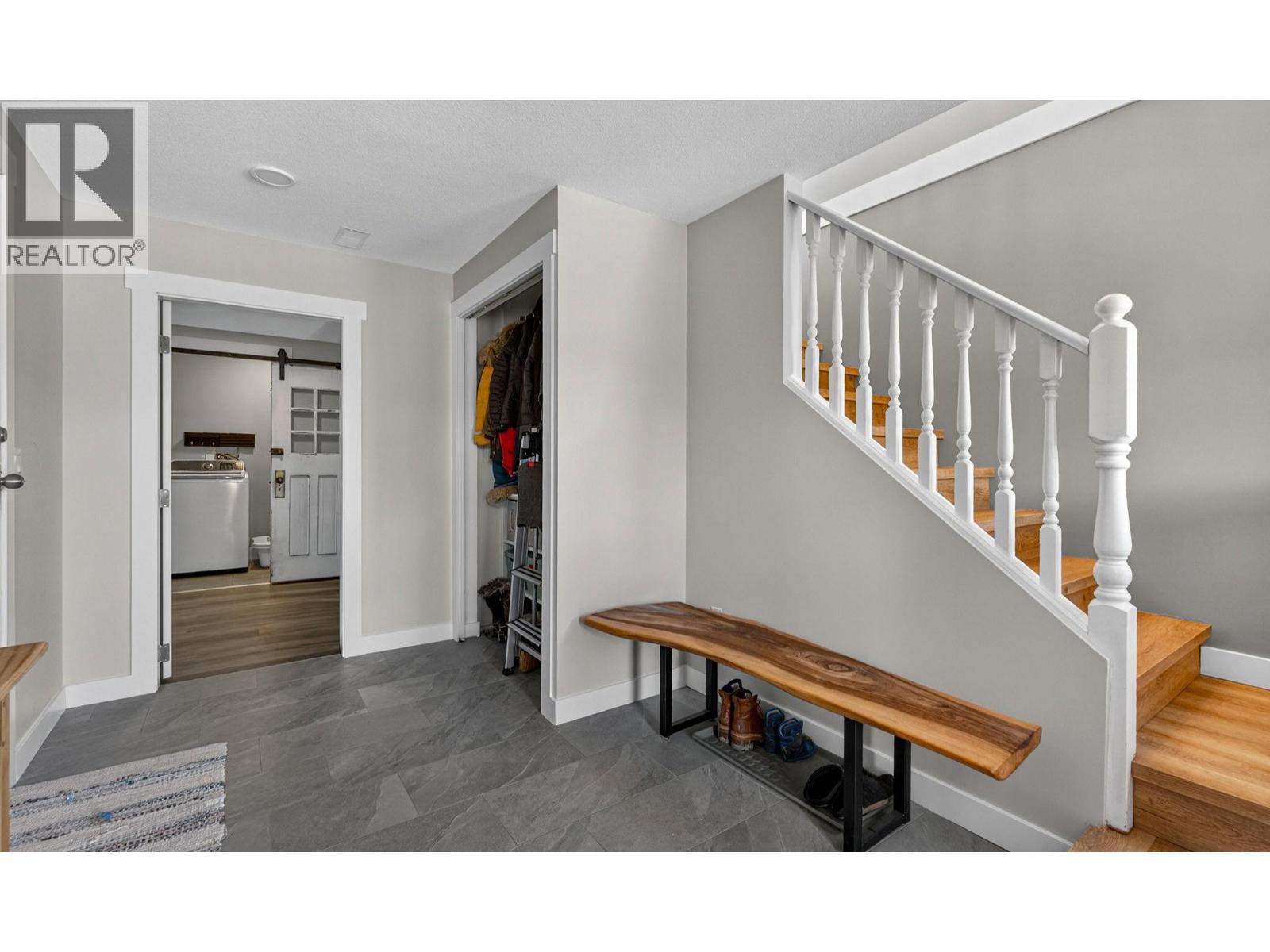  9710 Okanagan Centre Road East, Lake Country