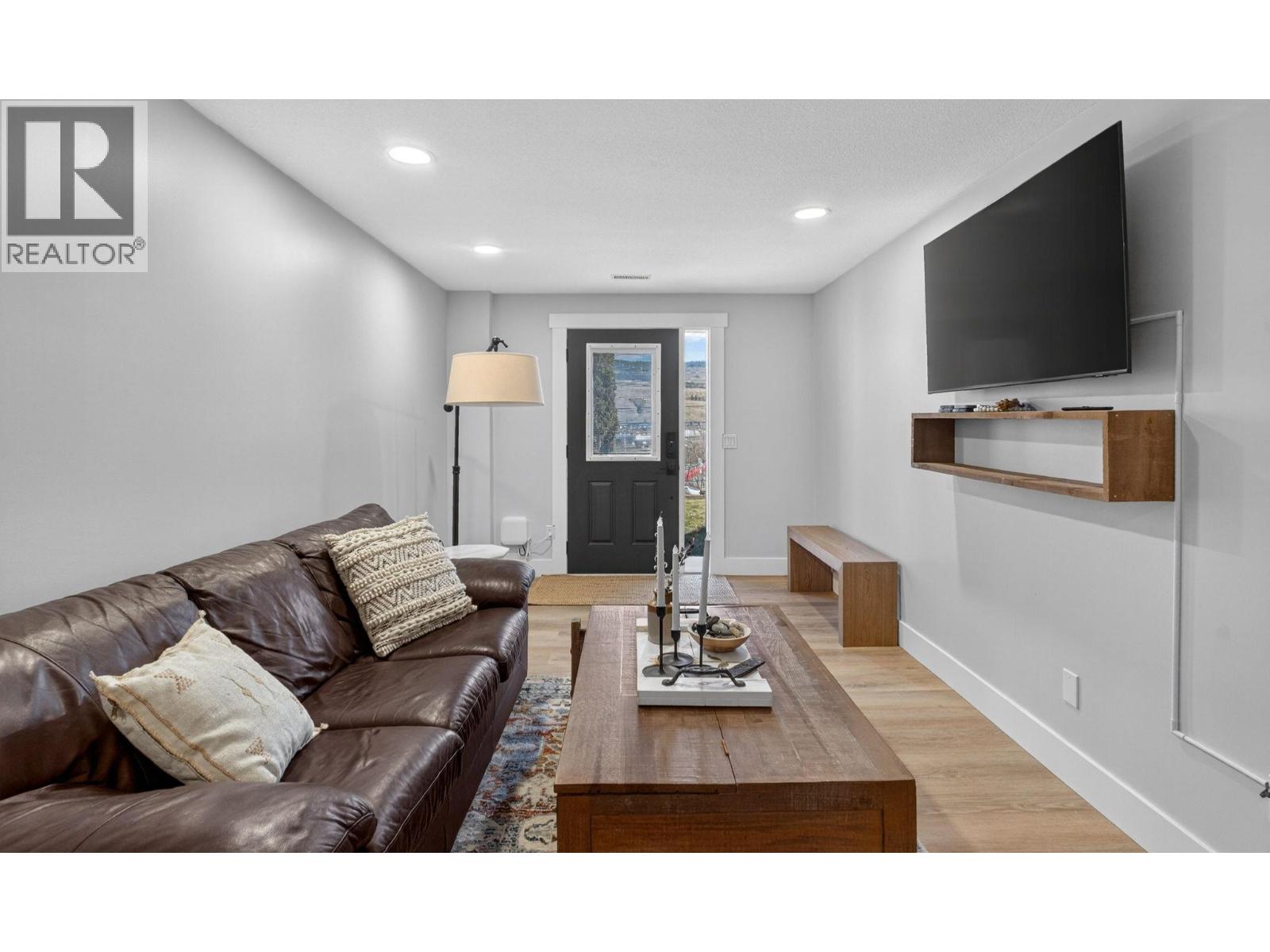  9710 Okanagan Centre Road East, Lake Country