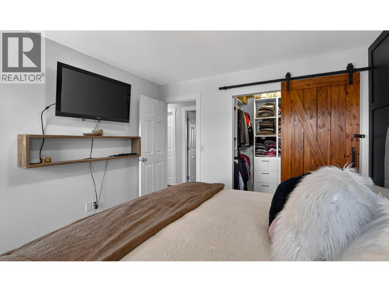  9710 Okanagan Centre Road East, Lake Country