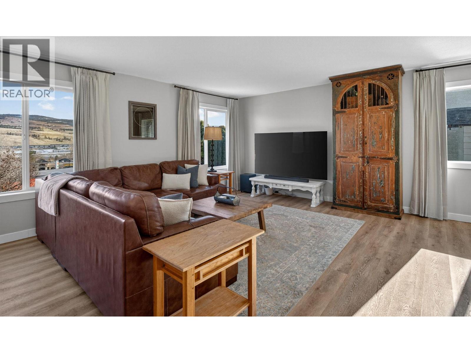  9710 Okanagan Centre Road East, Lake Country