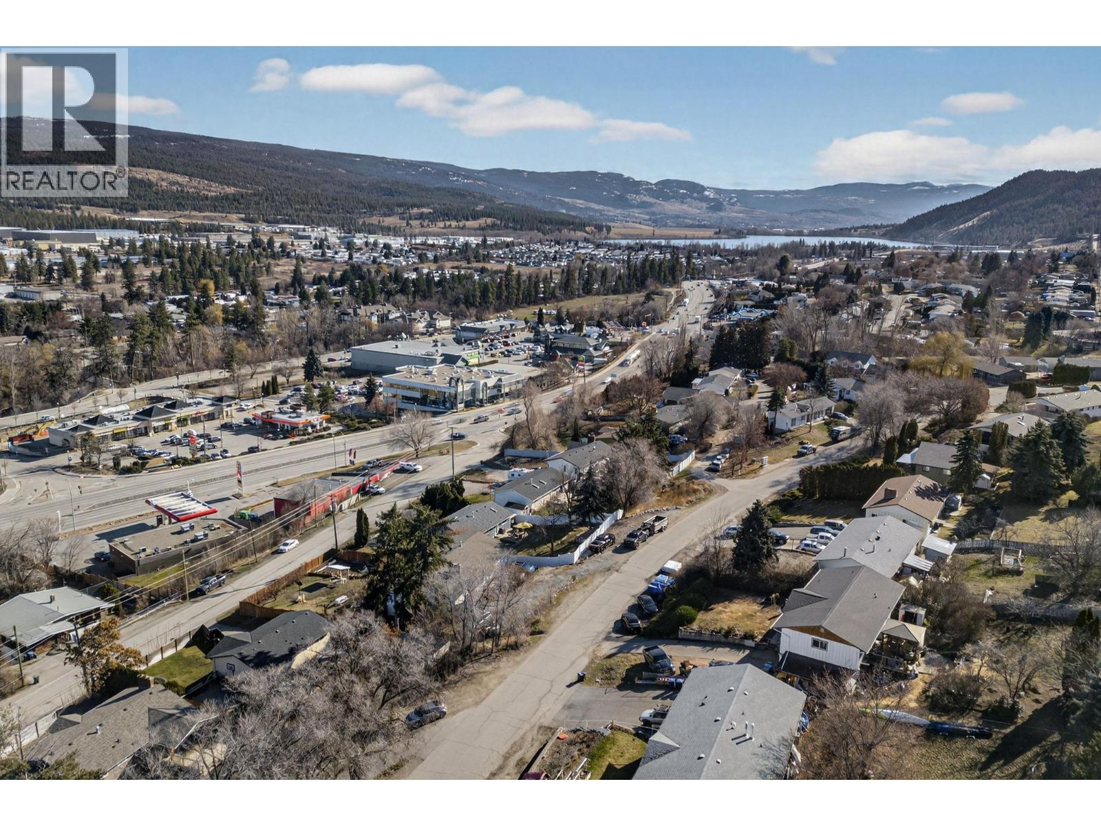  9710 Okanagan Centre Road East, Lake Country