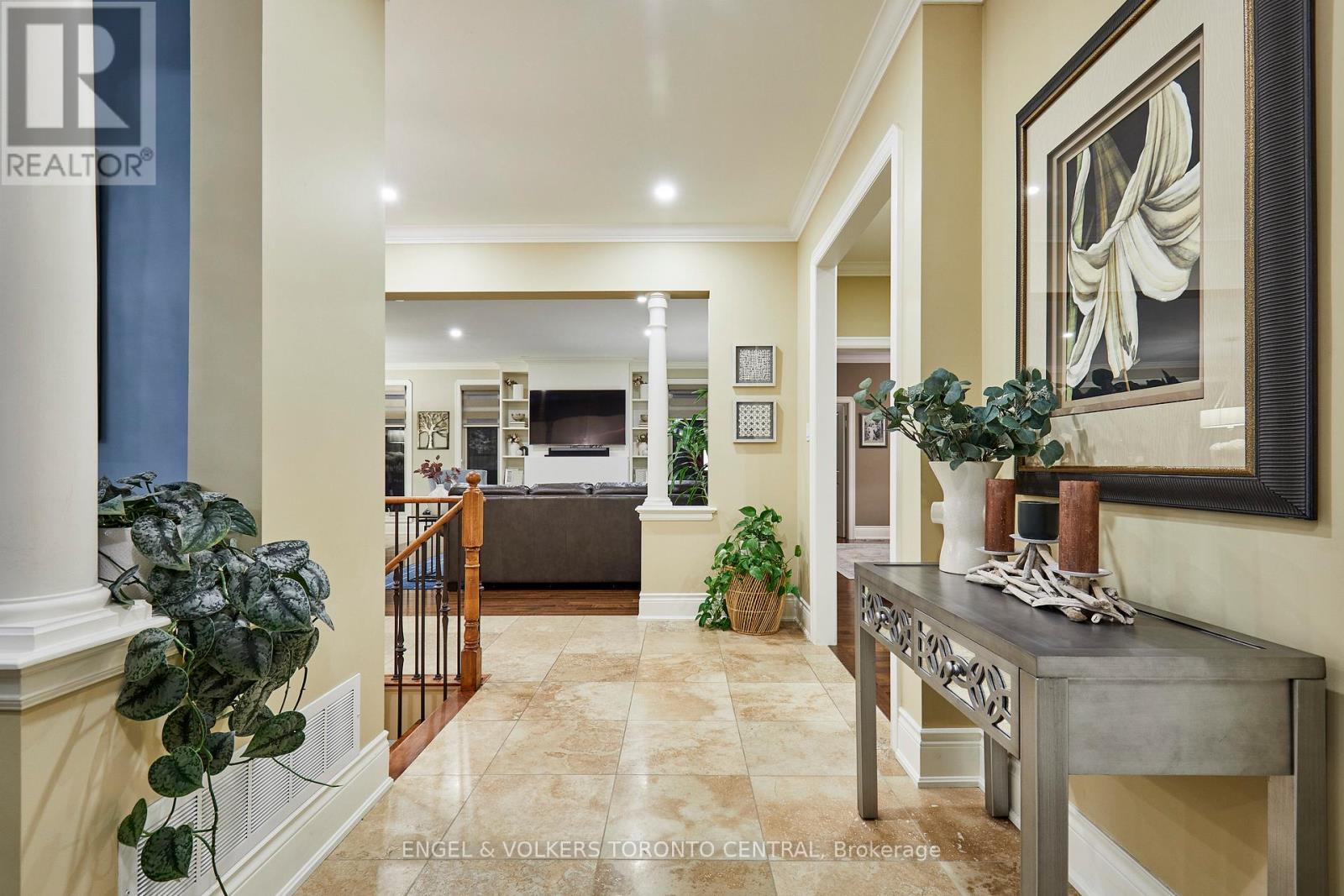 66 VARCOE ROAD - Photo 5 of 39, Clarington (Courtice), Ontario