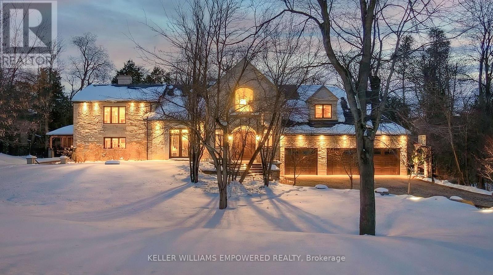 43 Woodland Acres Crescent