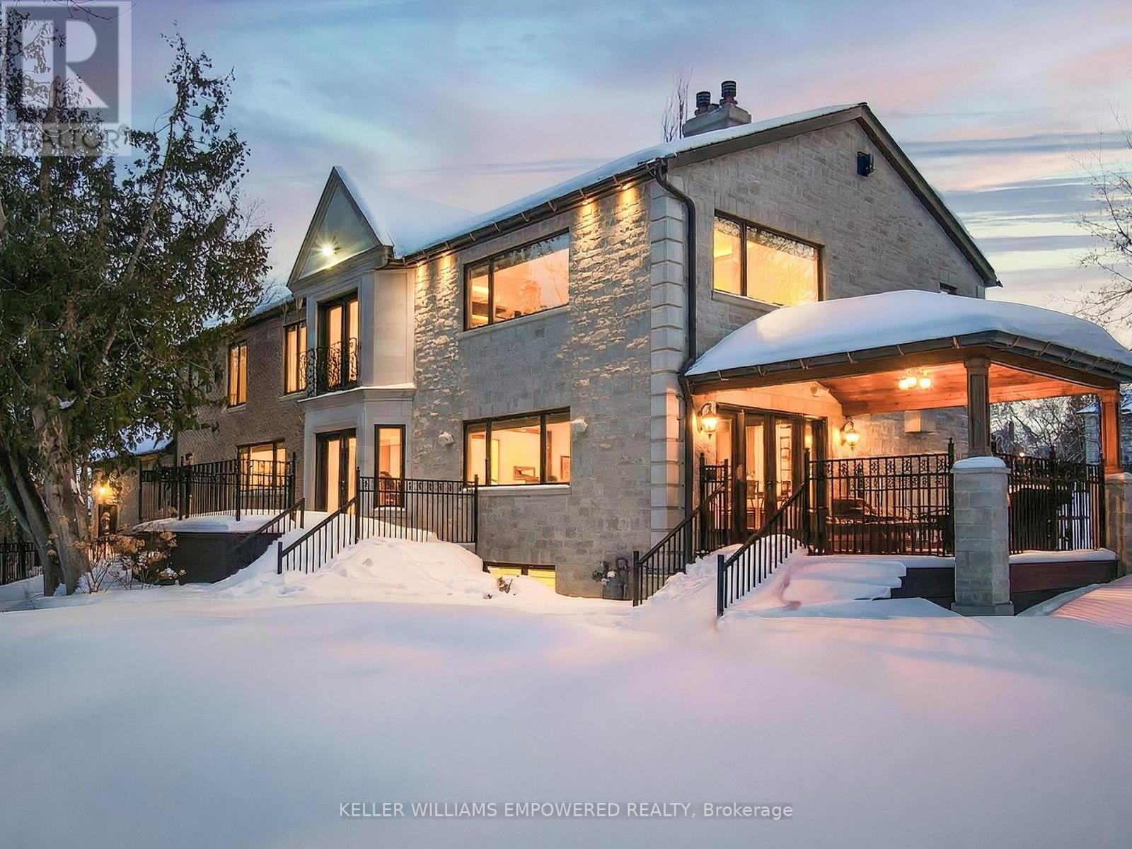 43 WOODLAND ACRES CRESCENT - Photo 3 of 50, Vaughan, Ontario