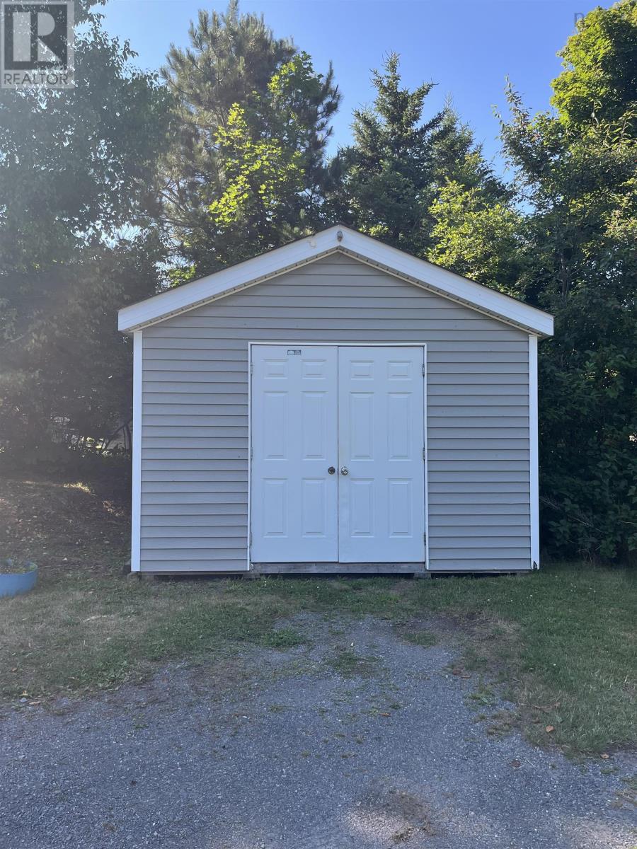 Property 3 of 21 of 2431 Highway 376