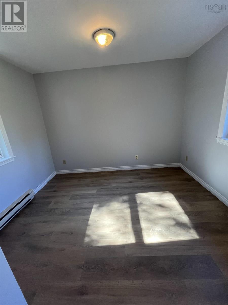 Property 17 of 21 of 2431 Highway 376