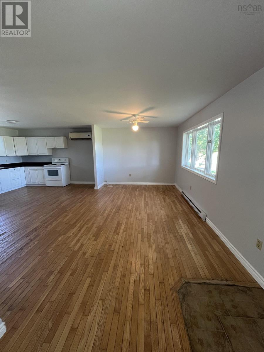 Property 9 of 21 of 2431 Highway 376