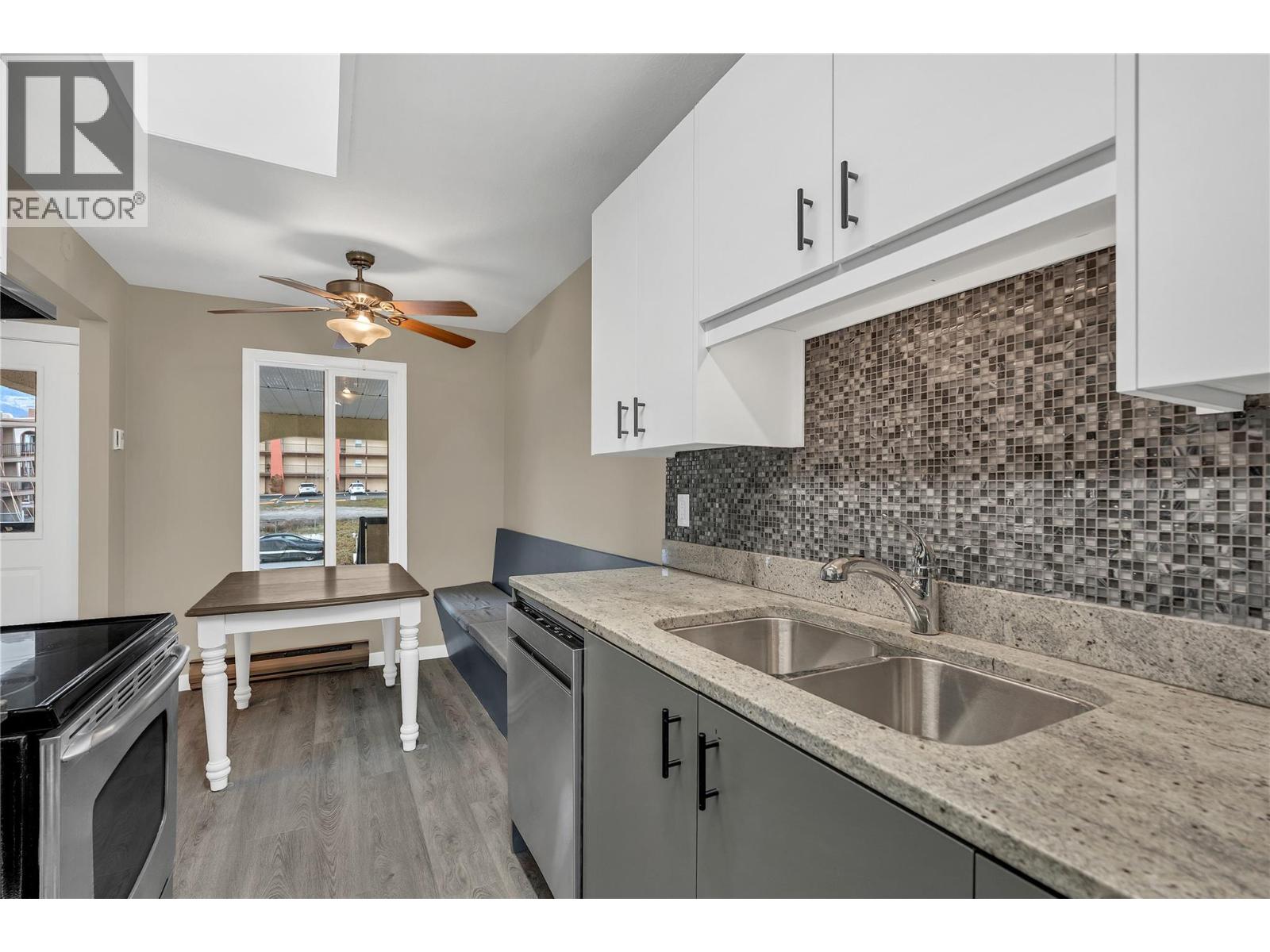 #22 9107 62 Avenue - 5