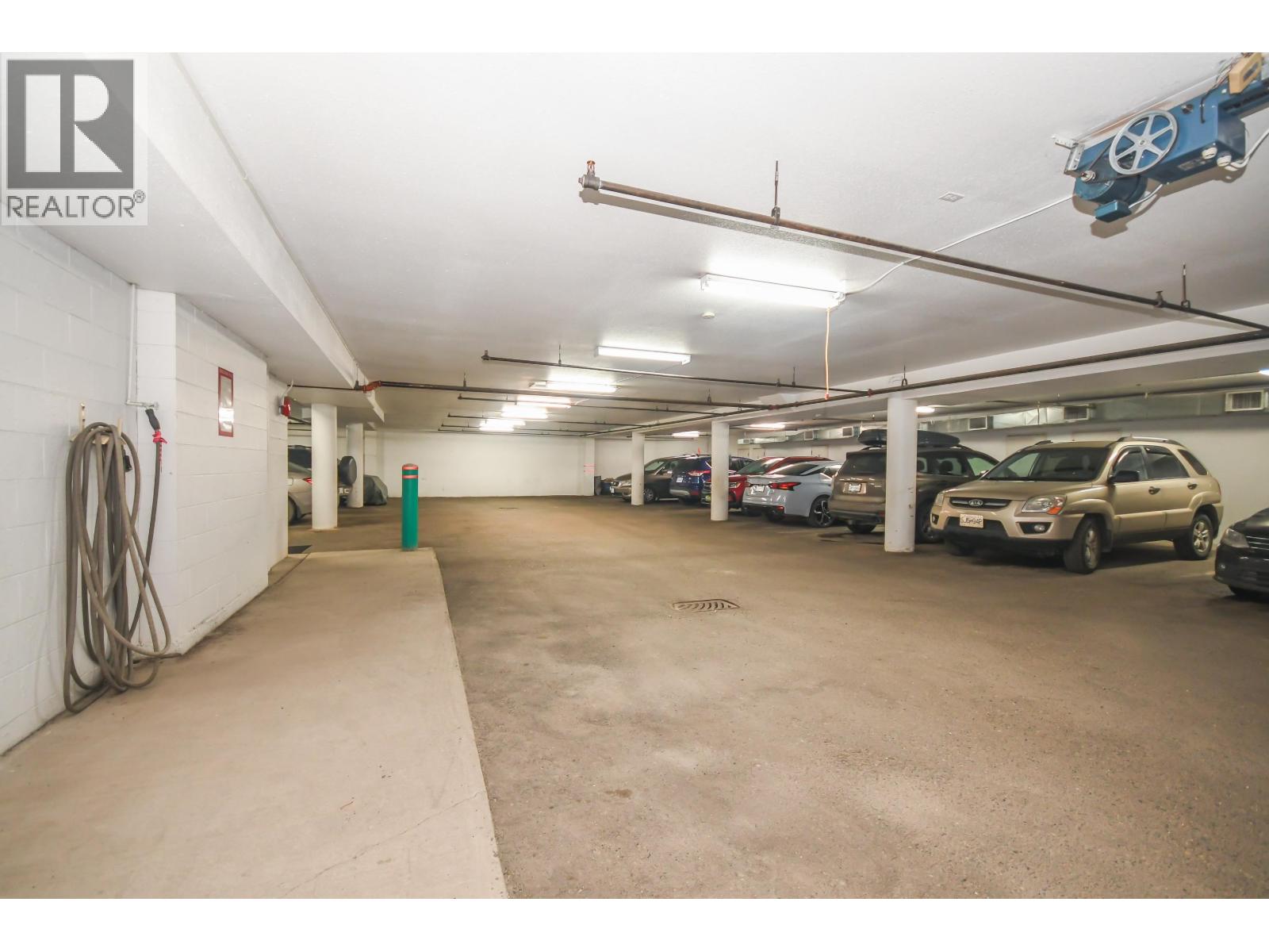 #105 7255 SOUTHRIDGE AVENUE - 30