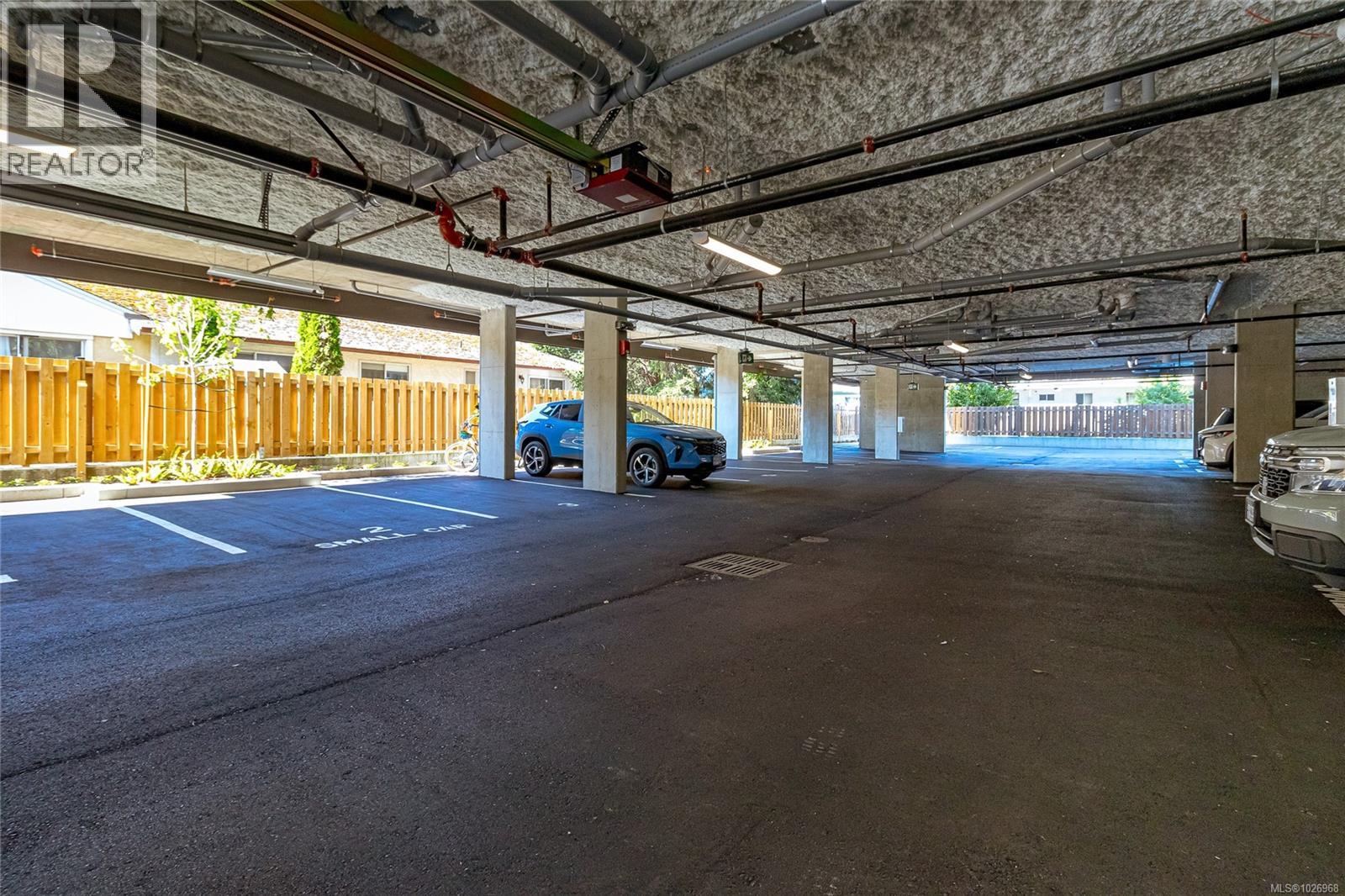 #303 924 JENKINS AVE - 18