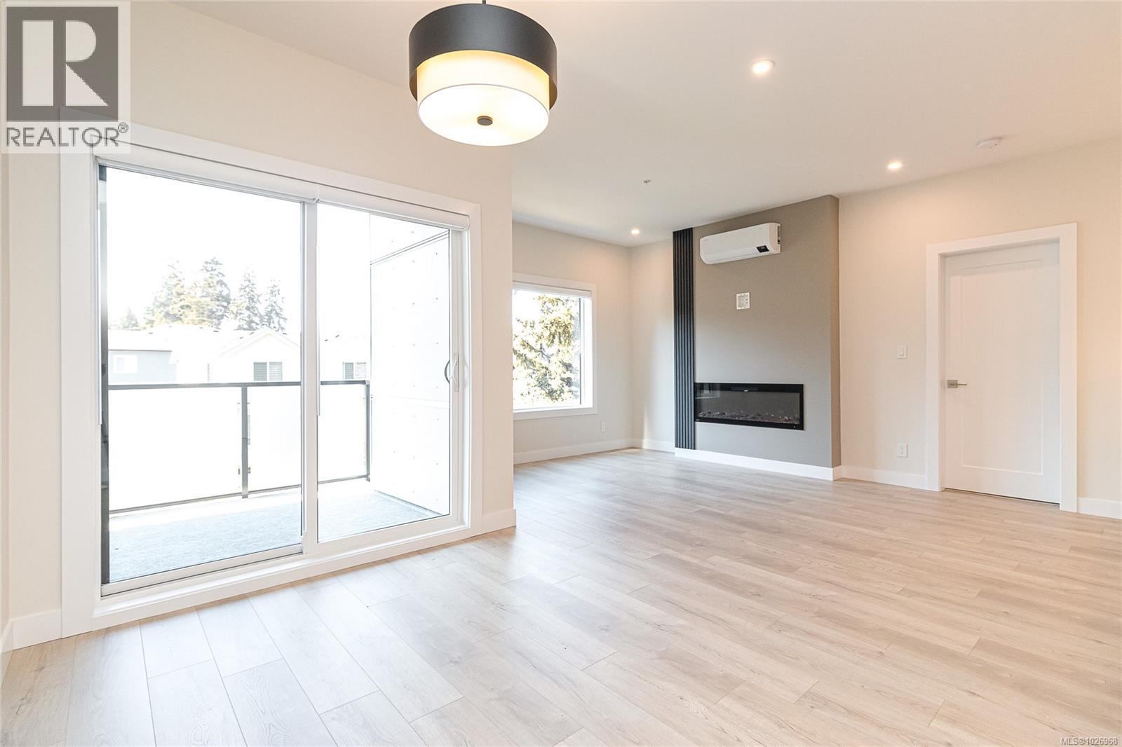 #303 924 JENKINS AVE - 4