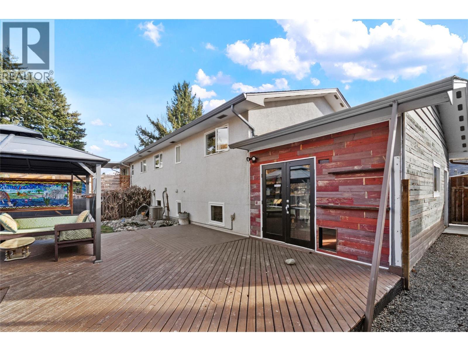 2334 Bossert Avenue, Kamloops