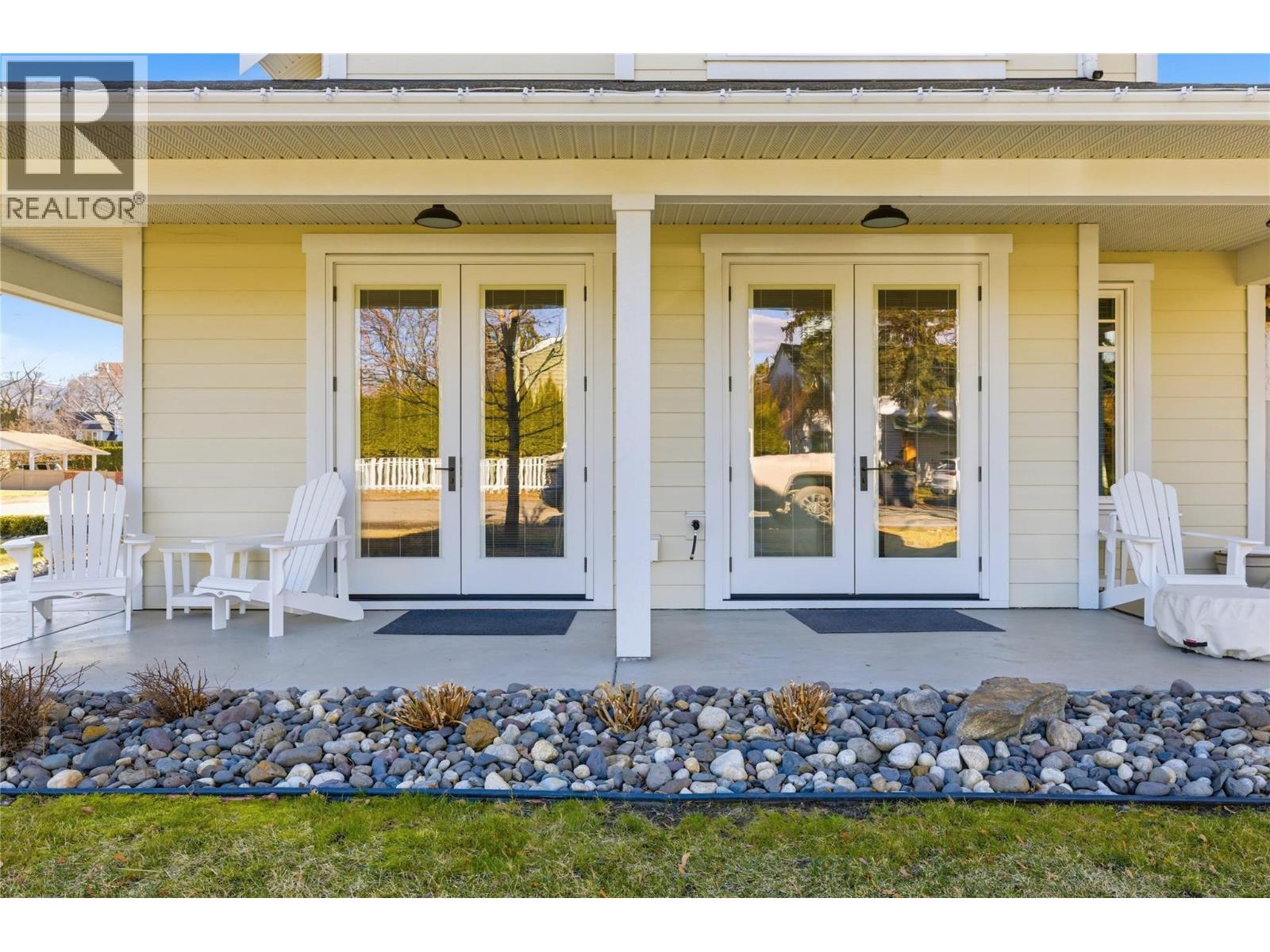  2050 Long Street, Kelowna