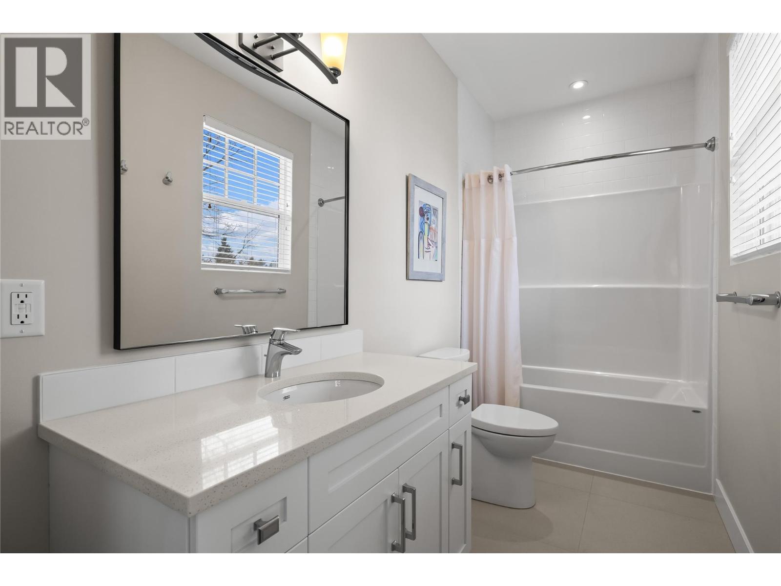 2050 Long Street - 33