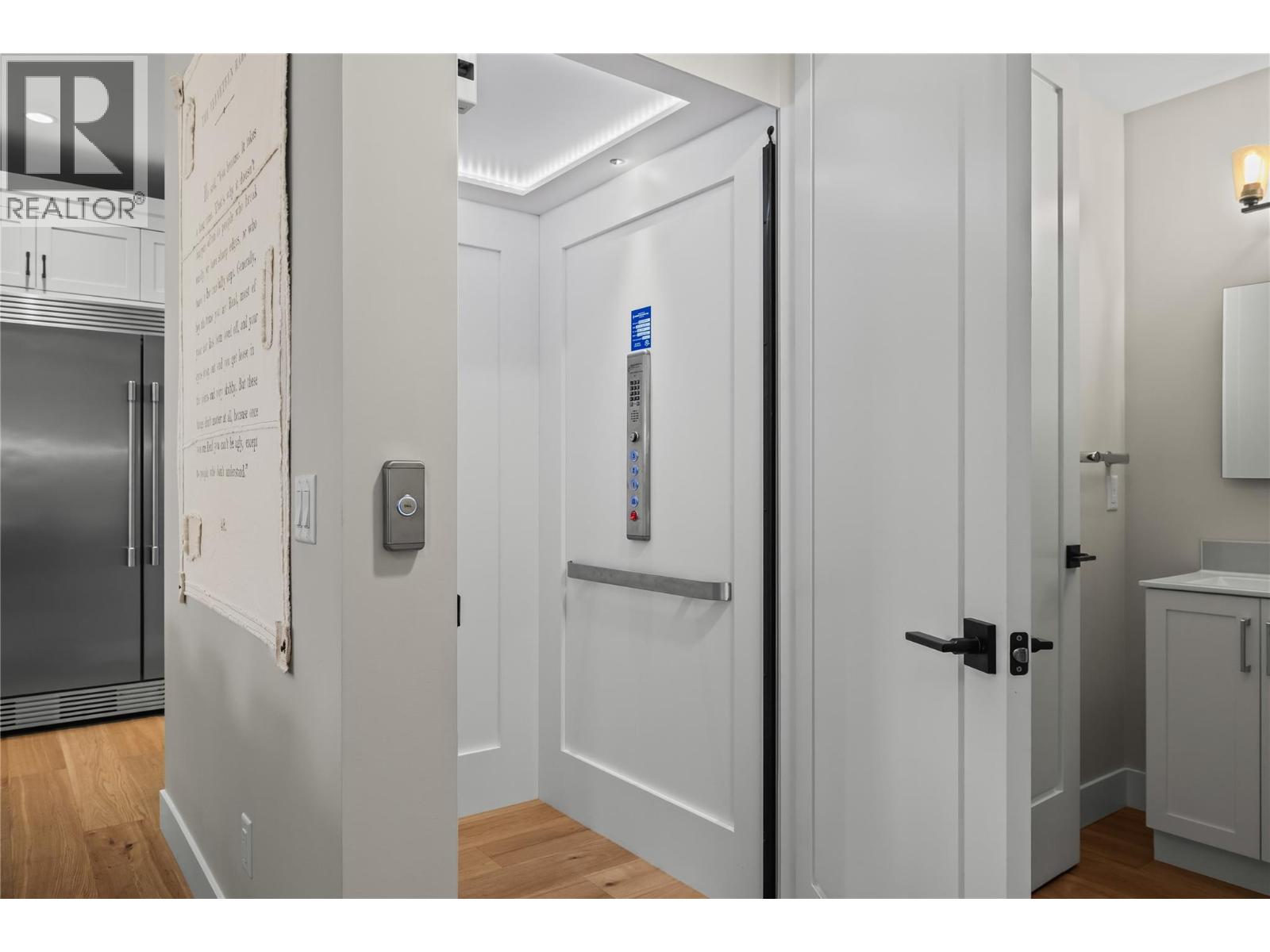  2050 Long Street, Kelowna