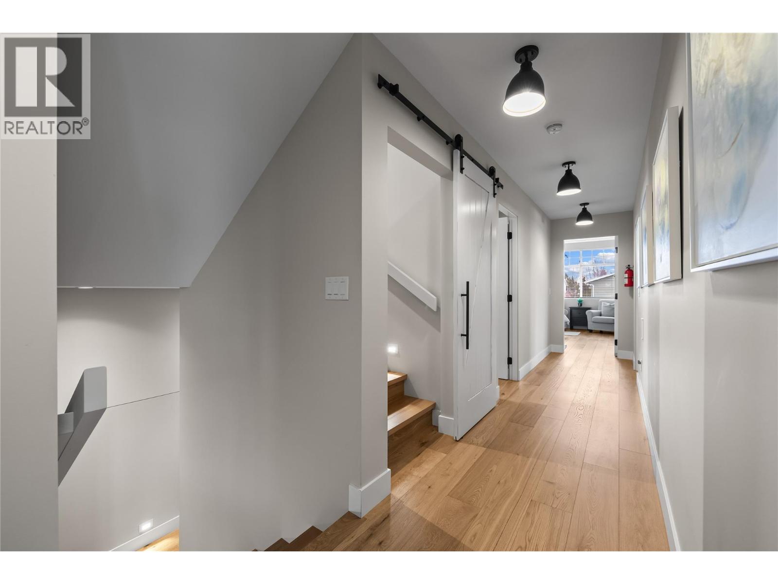  2050 Long Street, Kelowna