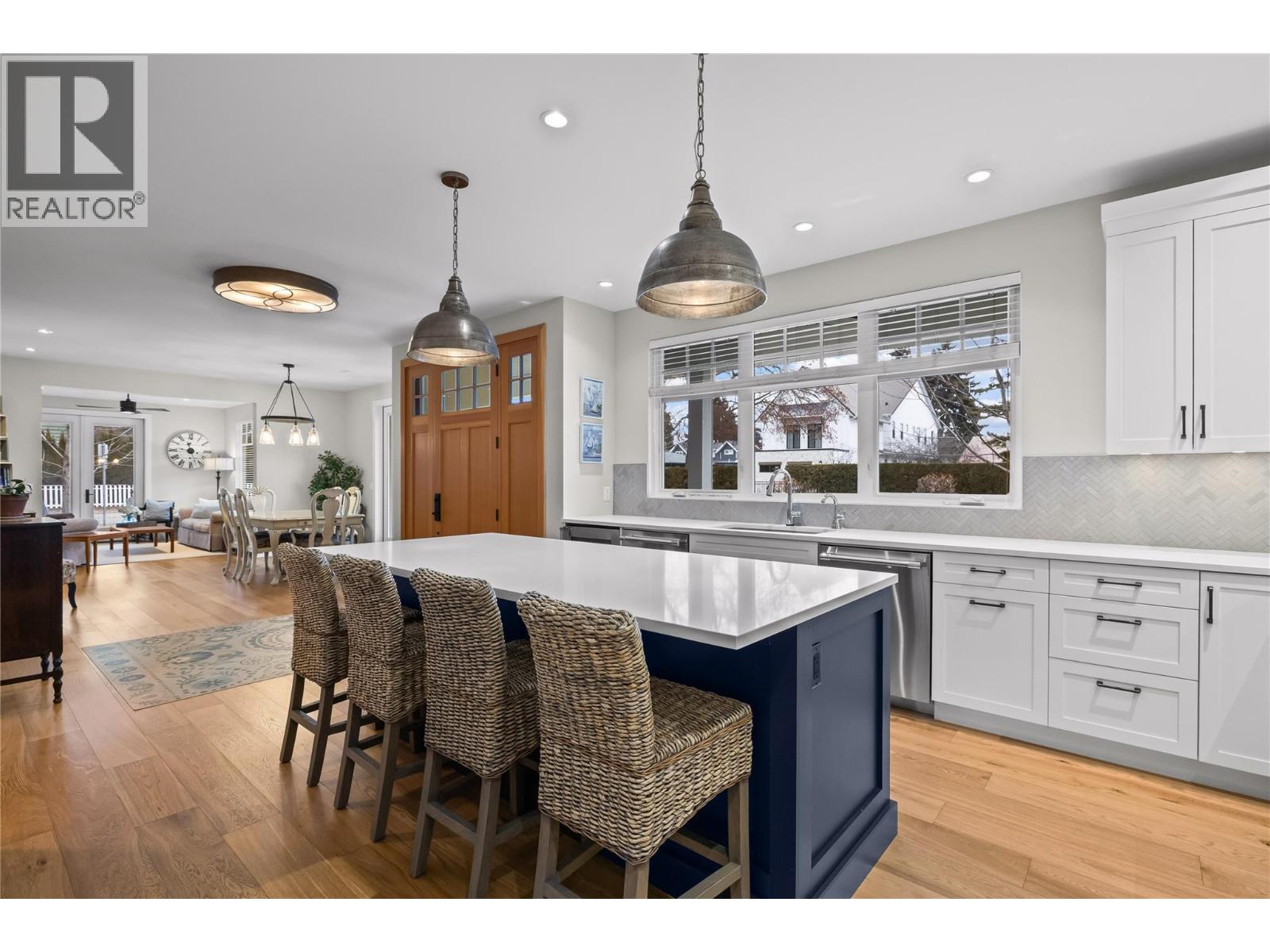  2050 Long Street, Kelowna