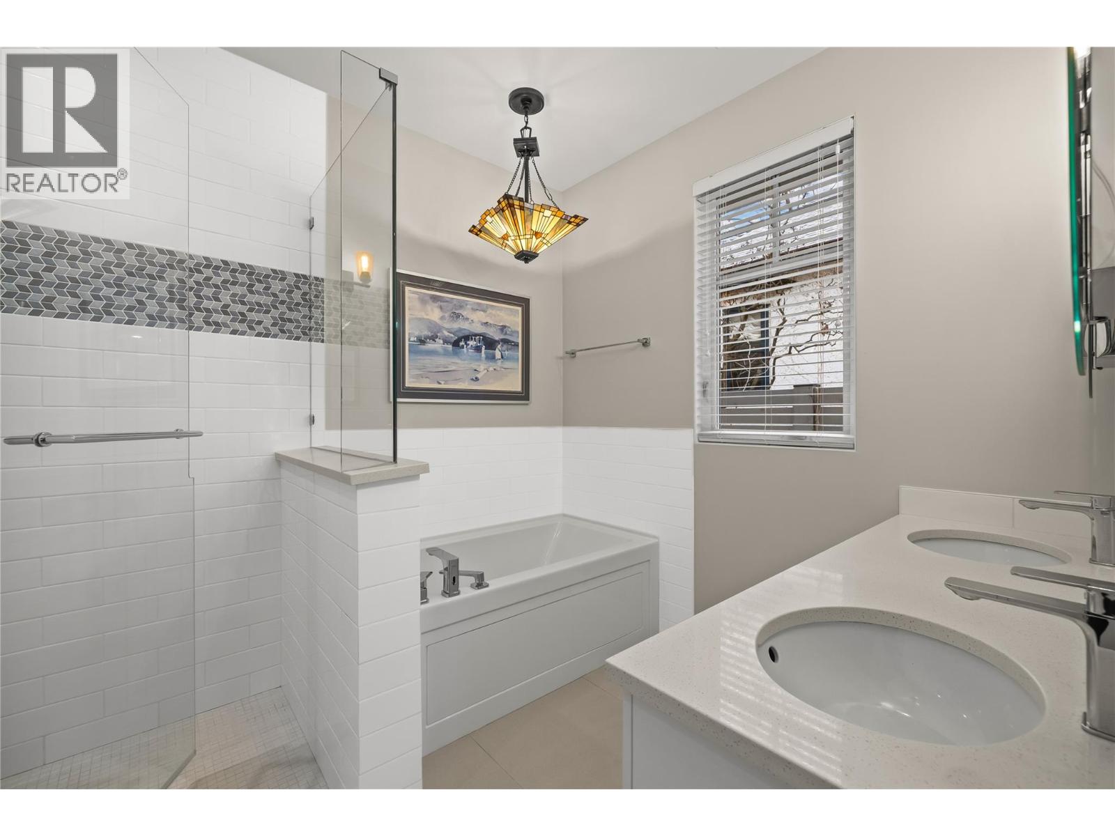  2050 Long Street, Kelowna