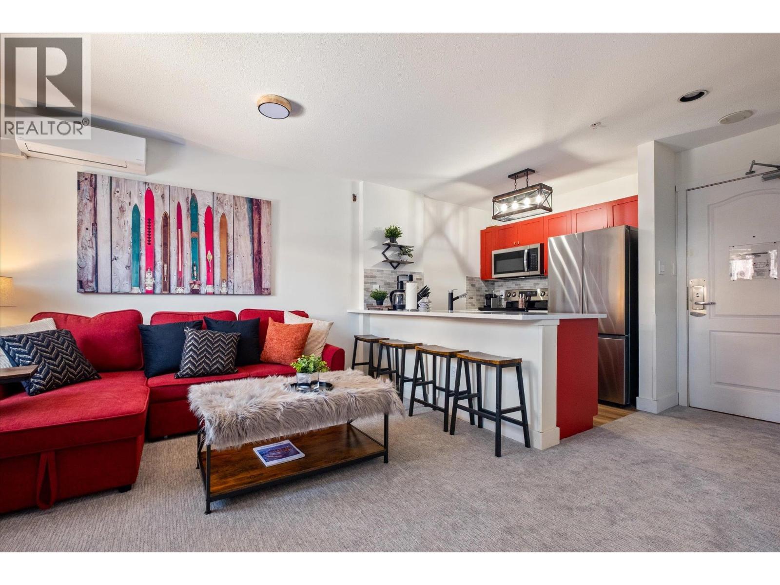 425 4314 MAIN STREET, Whistler