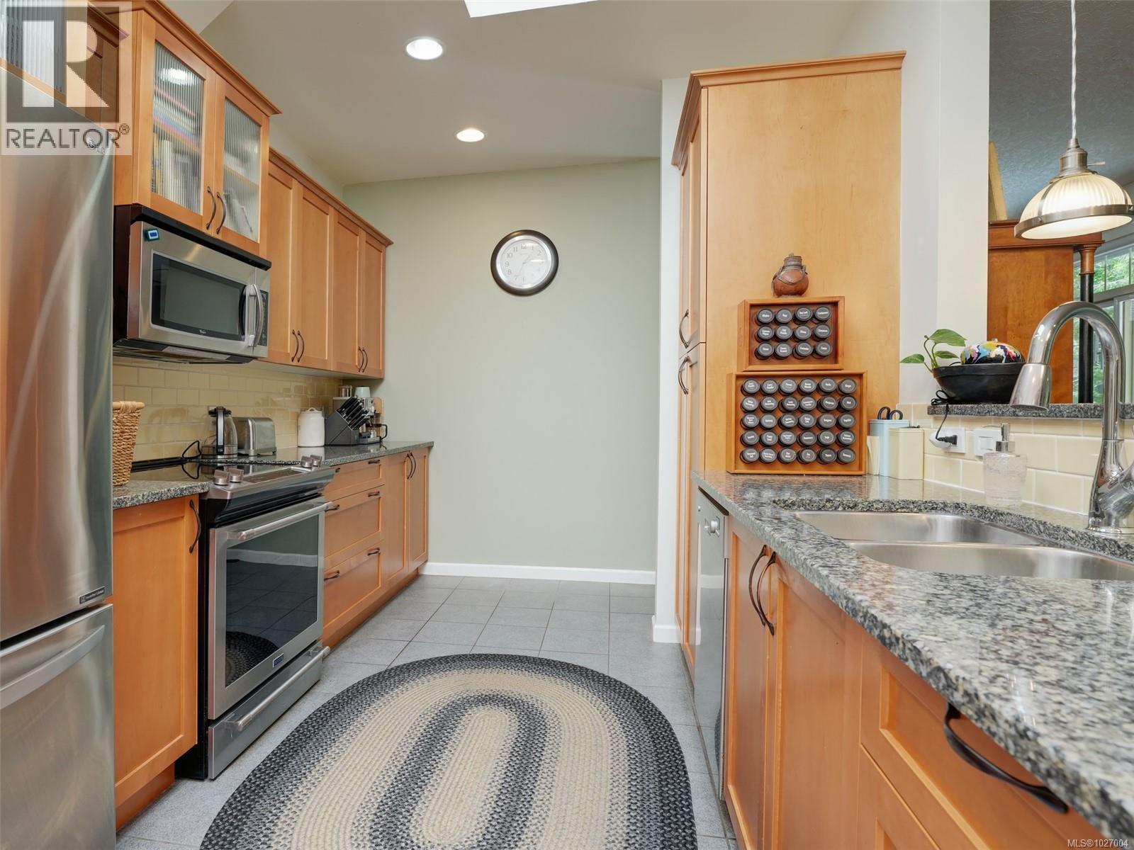 11 2363 Demamiel Drive, Sooke