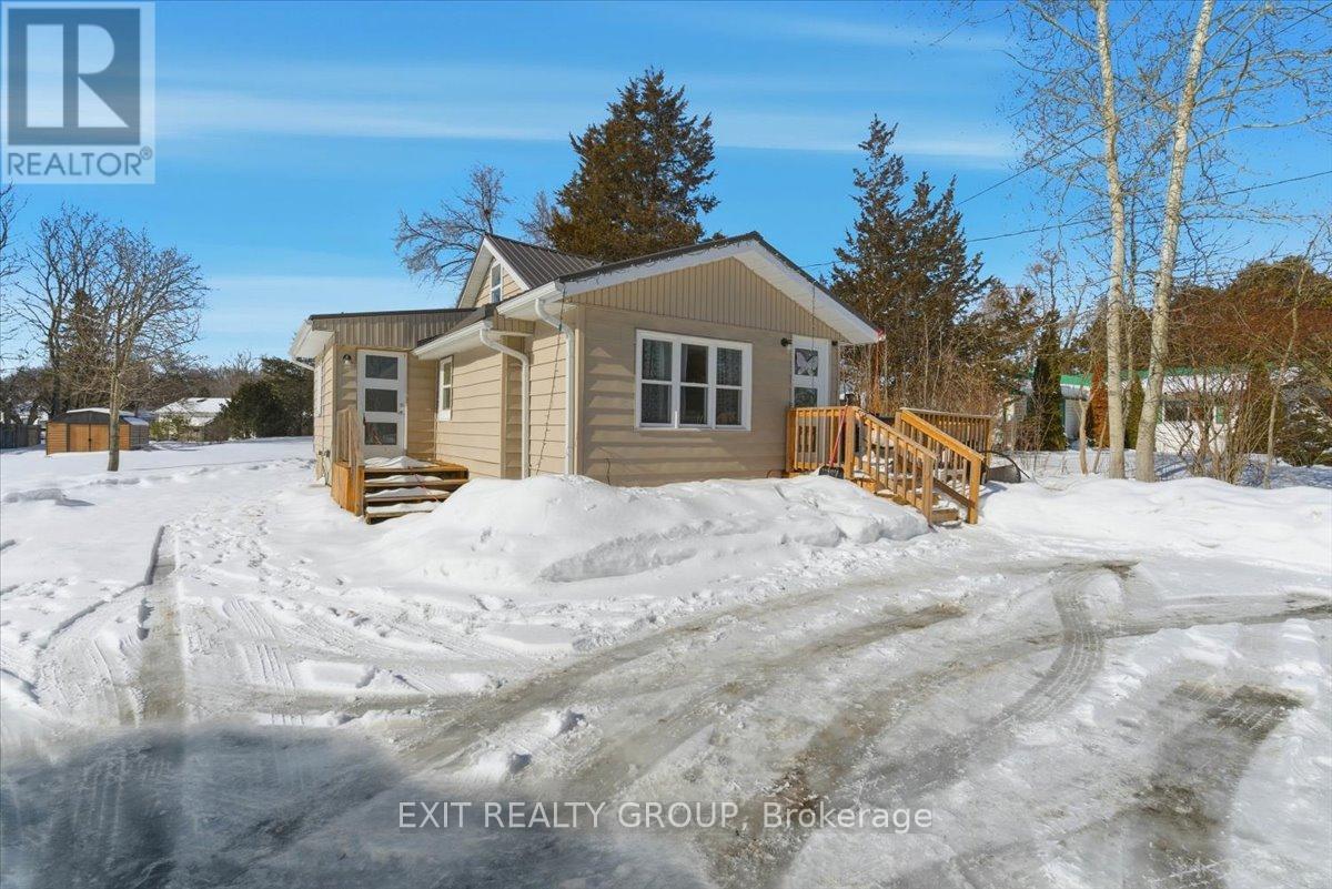 22166 LOYALIST PARKWAY - Photo 2 of 37, Quinte West (Murray Ward), Ontario