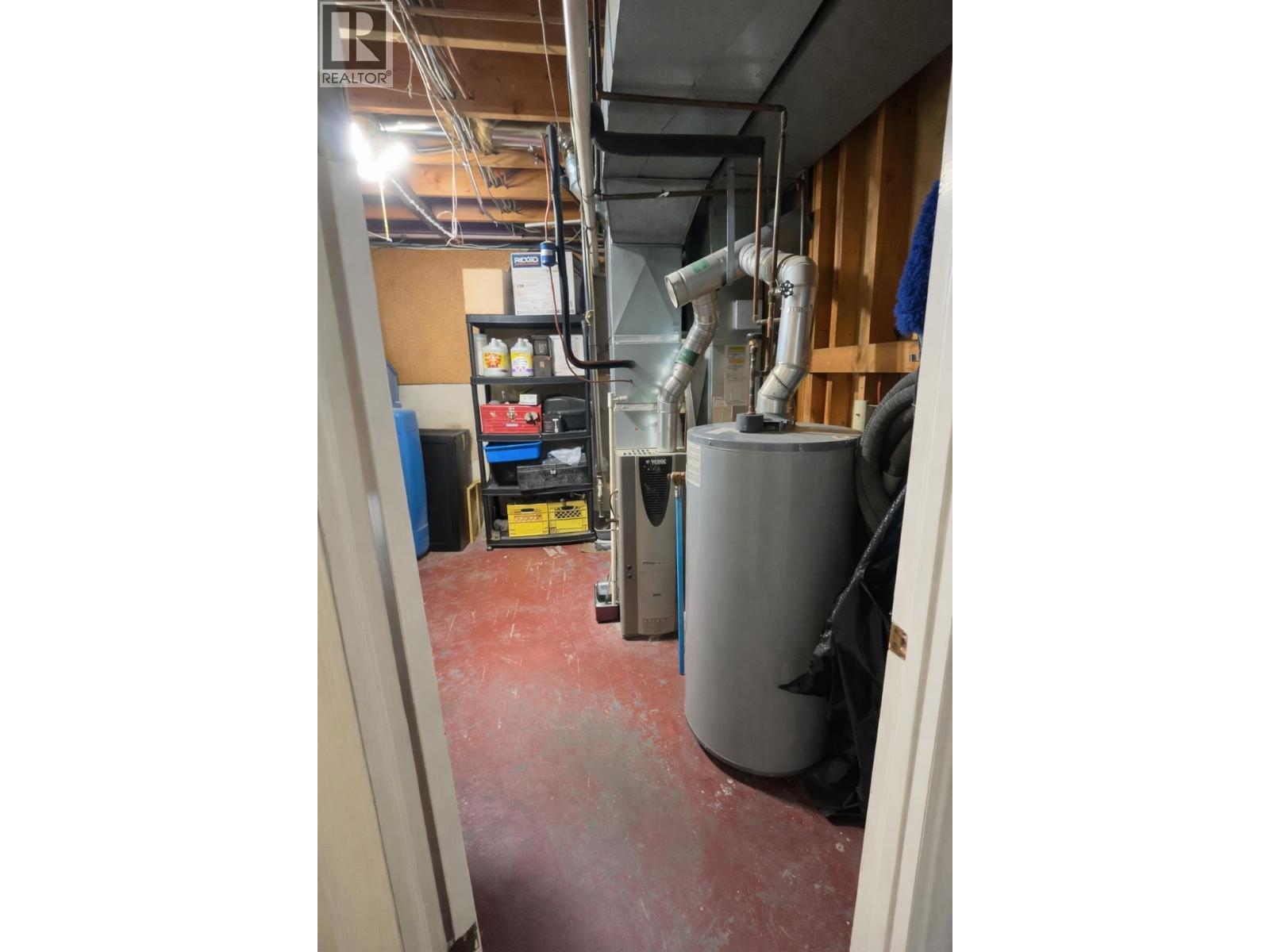 385 Perth Road, Kelowna