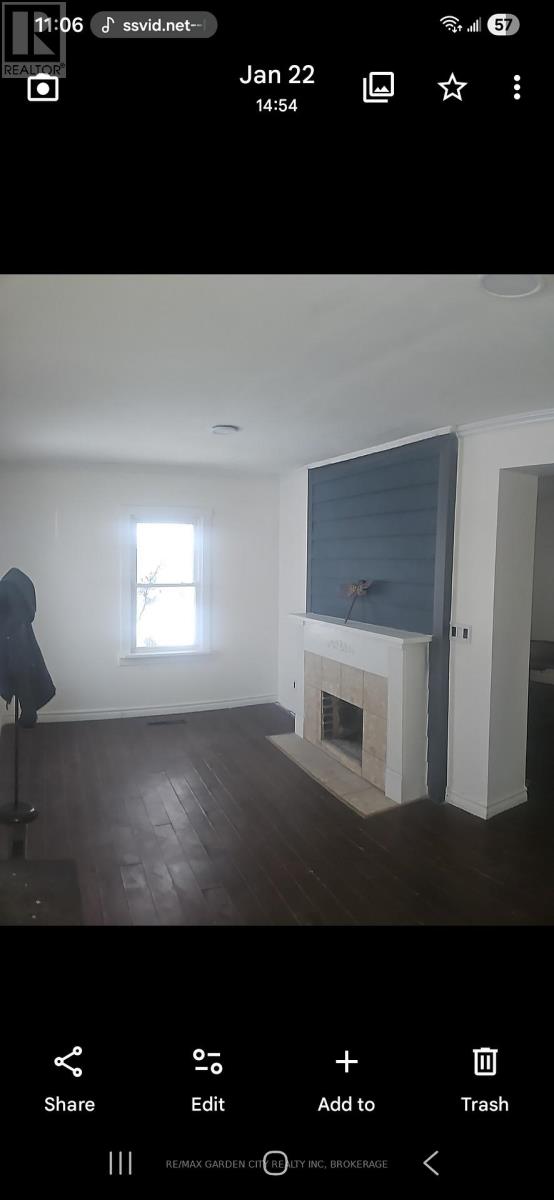 13 ROCKWOOD AVENUE - Photo 3 of 19, St. Catharines (Secord Woods), Ontario