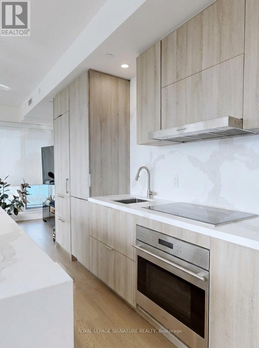 #4406 1 BLOOR STREET E - 7
