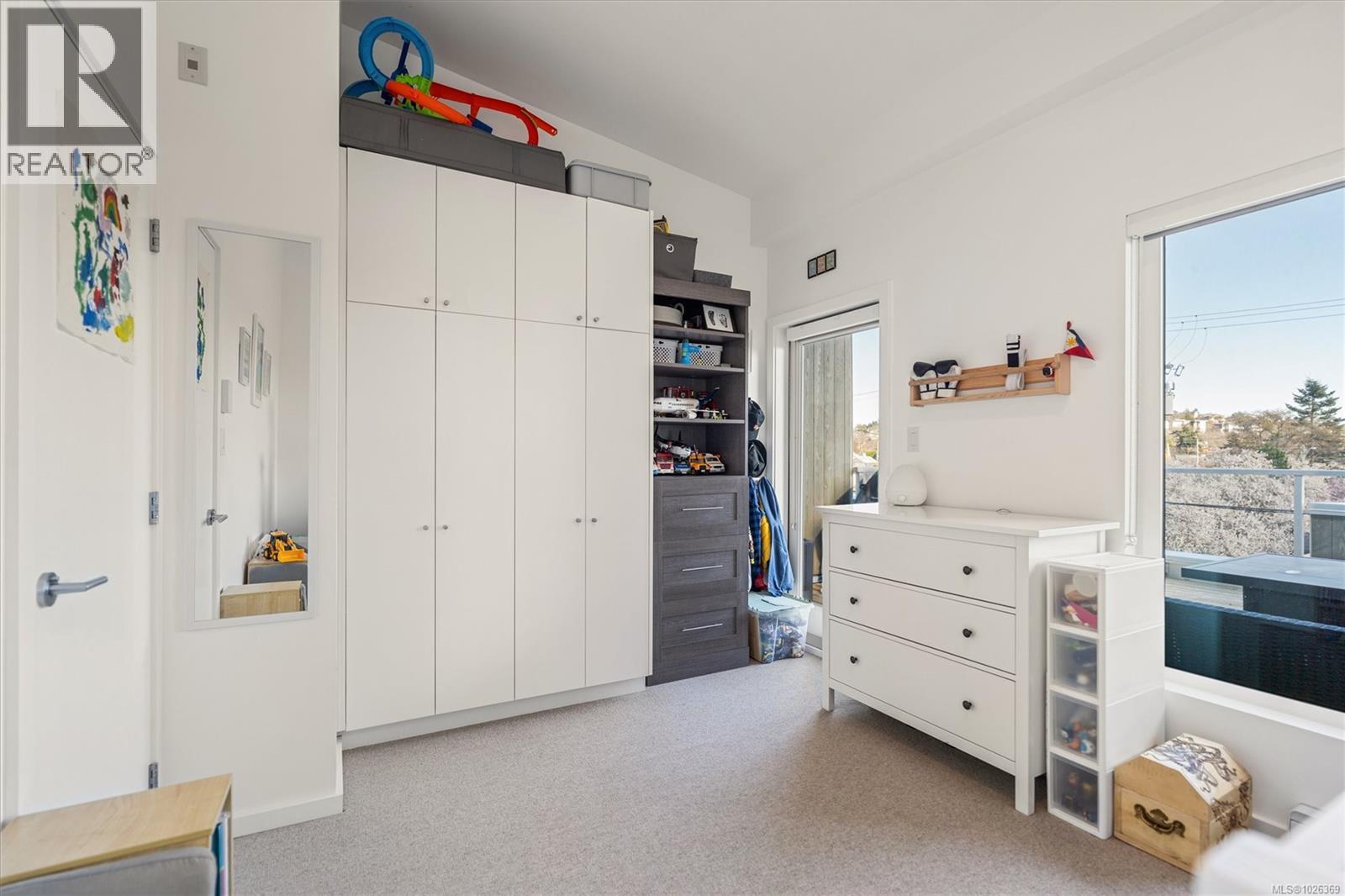 105 1720 Fairfield Road, Victoria