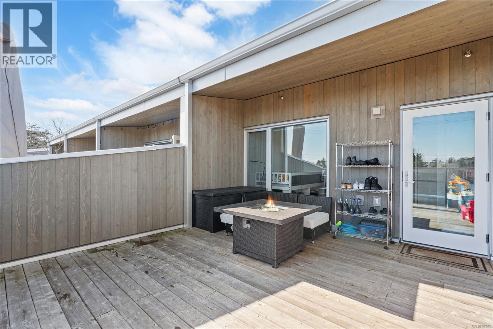 105 1720 Fairfield Road, Victoria