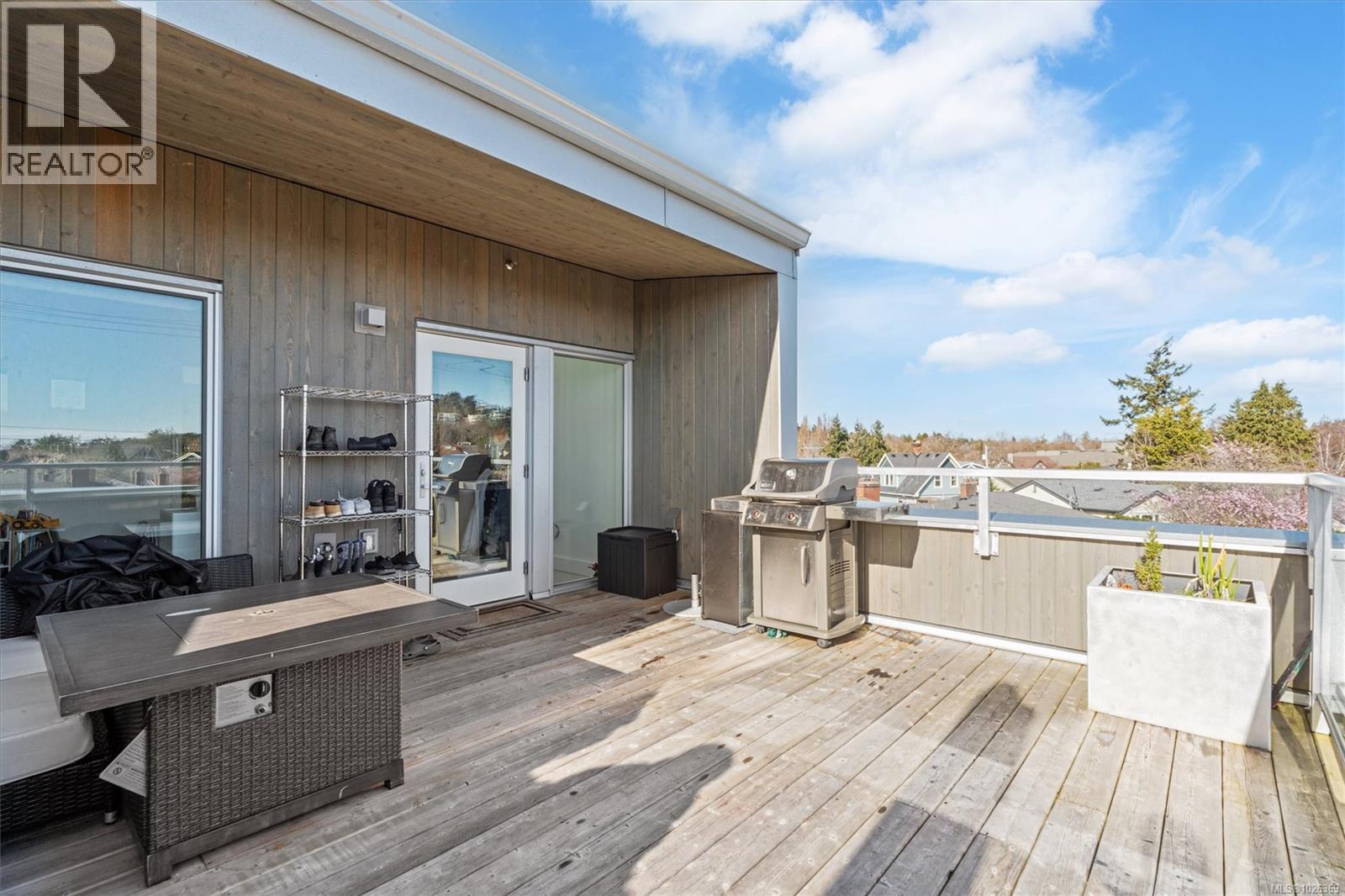 105 1720 Fairfield Road, Victoria