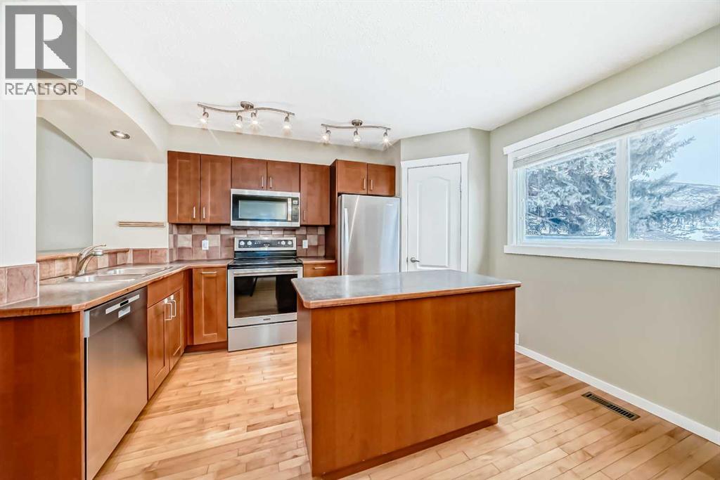 800 Bowcroft Place, Cochrane