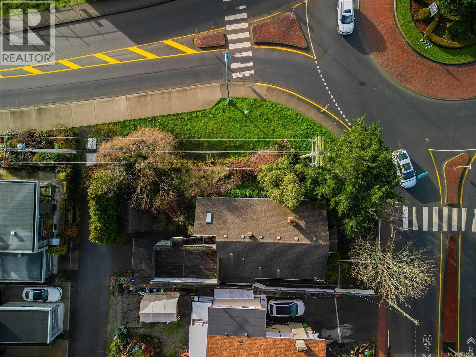 9601 Fifth St, Sidney