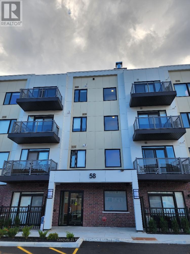 #414 58 SKY HARBOUR DRIVE - 1