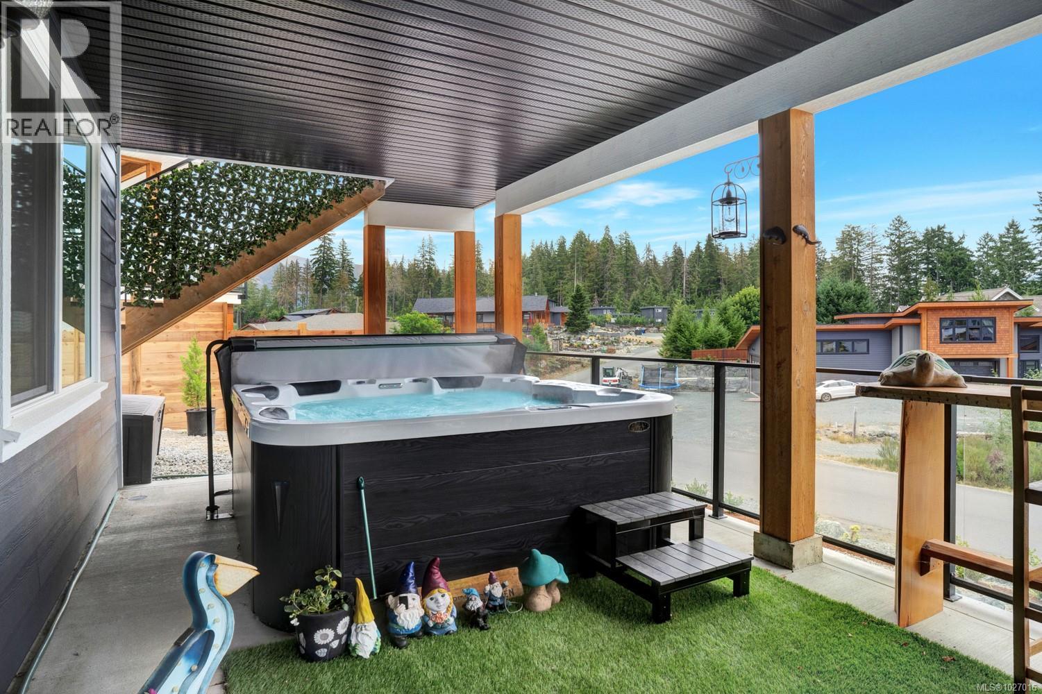 9388 LAKEFRONT RISE - 32