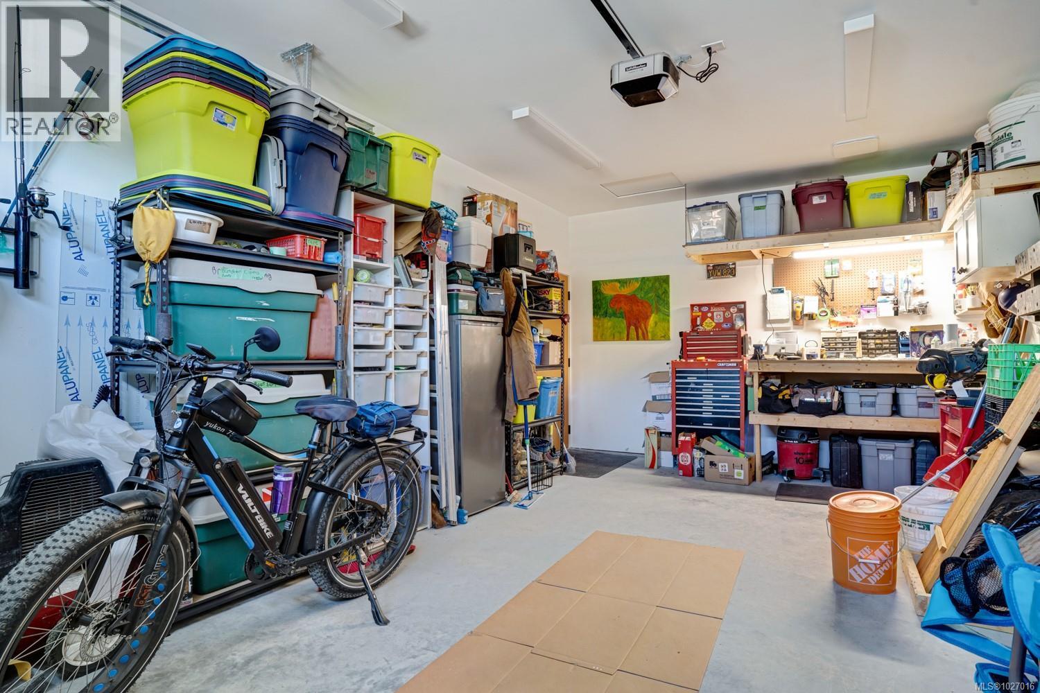 9388 LAKEFRONT RISE - 37