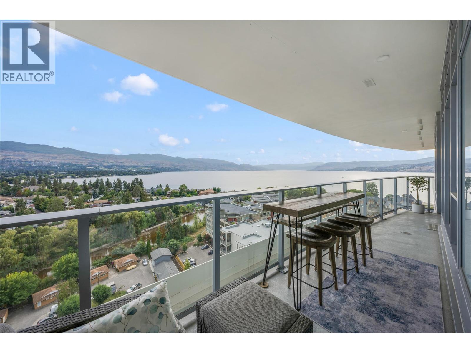 PH3 3699 Capozzi Road, Kelowna