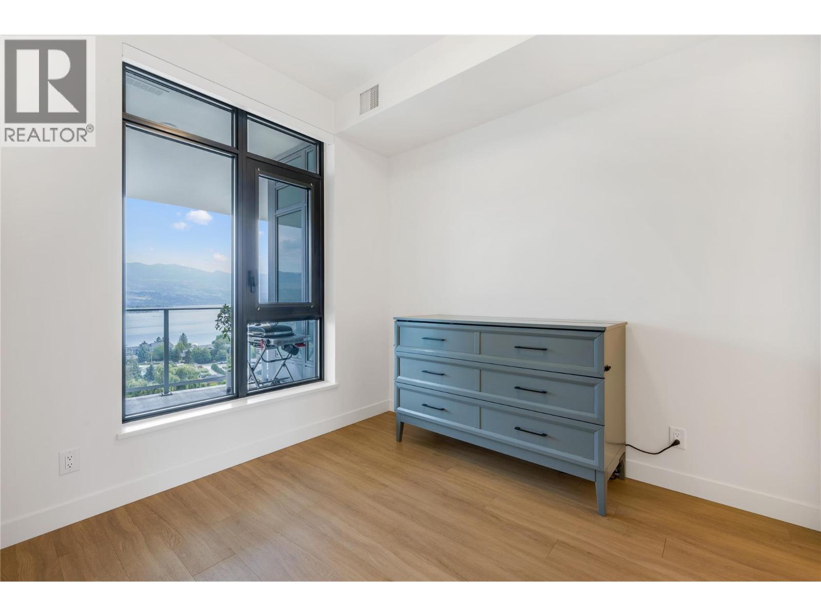 PH3 3699 Capozzi Road, Kelowna