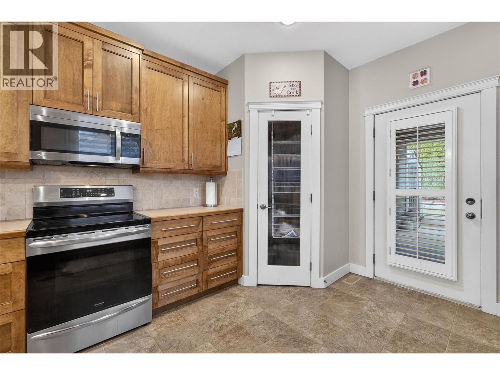 1581 20 Street NE Unit# 36, Salmon Arm