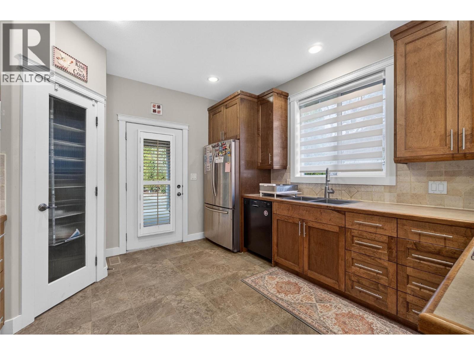 1581 20 Street NE Unit# 36, Salmon Arm