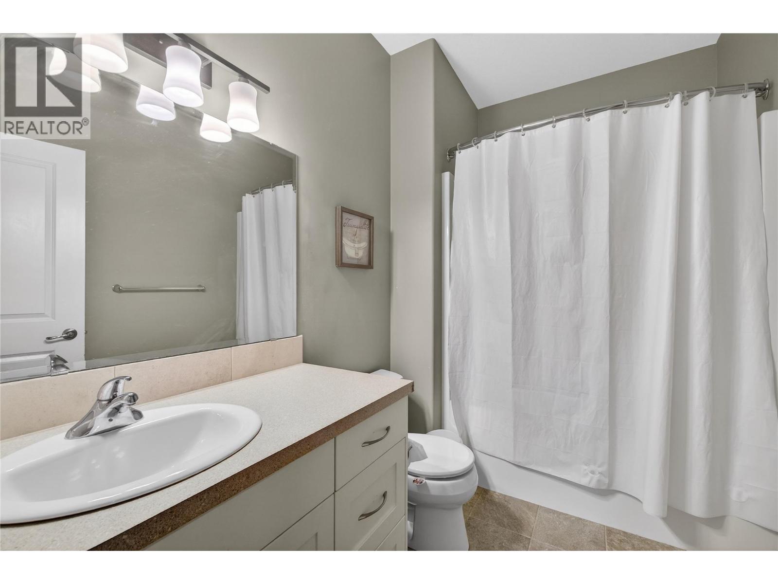 1581 20 Street NE Unit# 36, Salmon Arm