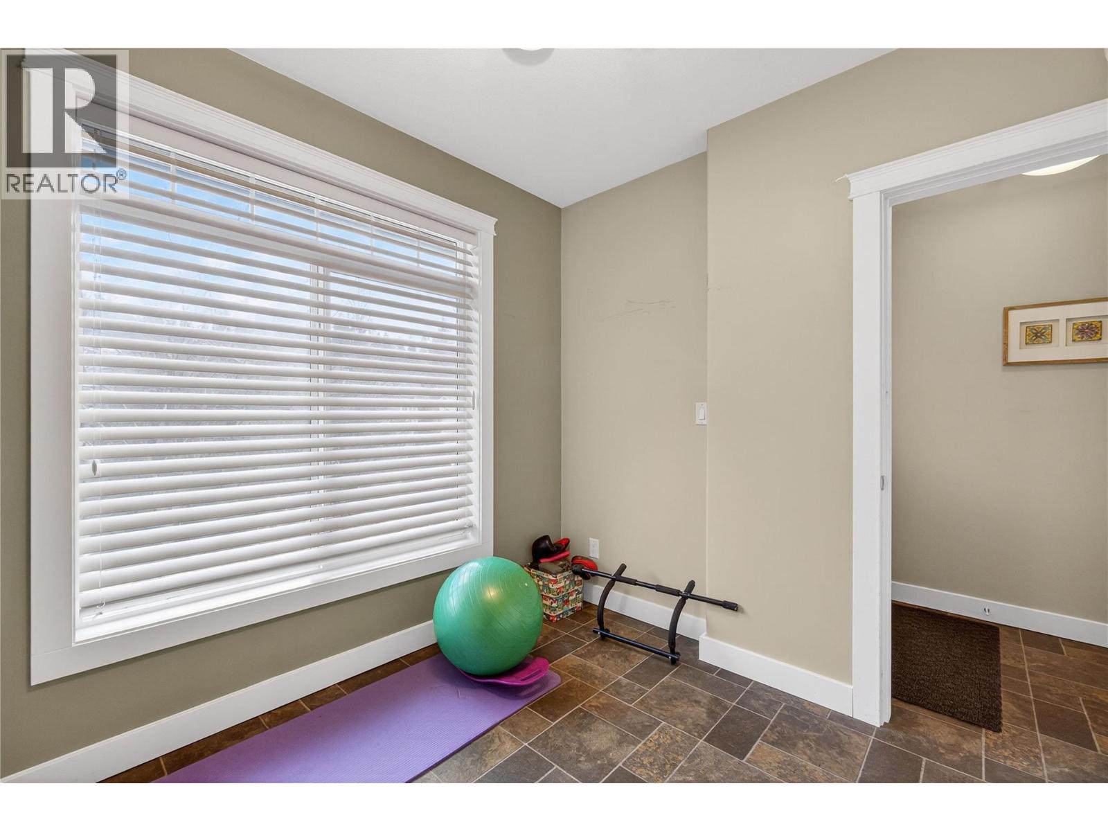 1581 20 Street NE Unit# 36, Salmon Arm